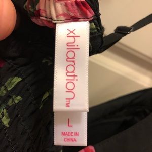 Floor length flowered maxi dress 🙌🏻